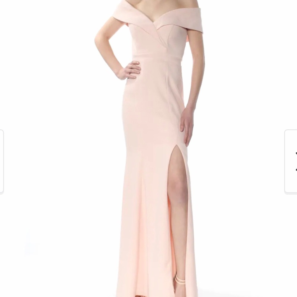 XSCAPE
Off-The-Shoulder Slit Gown